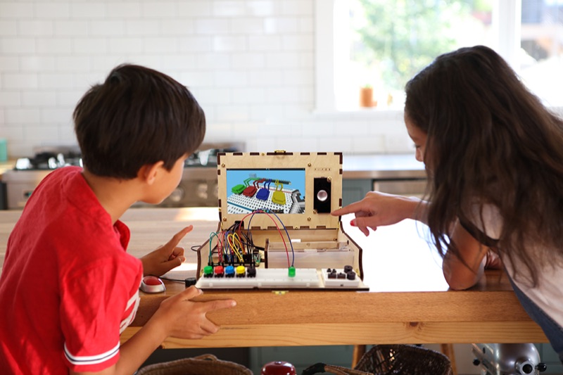 Children using the Piper Computer Kit